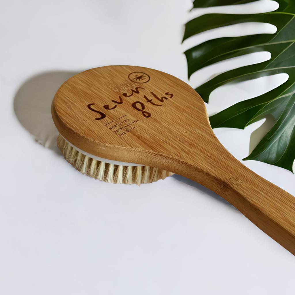 Seven 8ths Smooth Skin Brush made of wood and natural-bristles for dry brushing and whole-body exfoliation